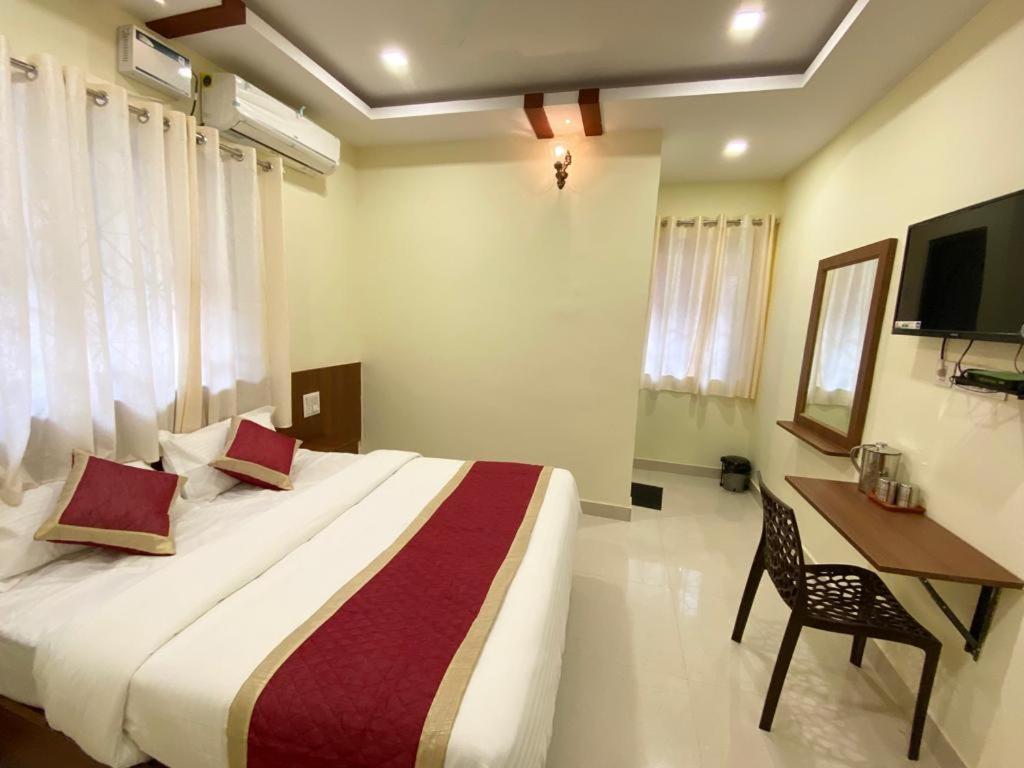 Prabhuvihar Residency Otel Porvorim Dış mekan fotoğraf